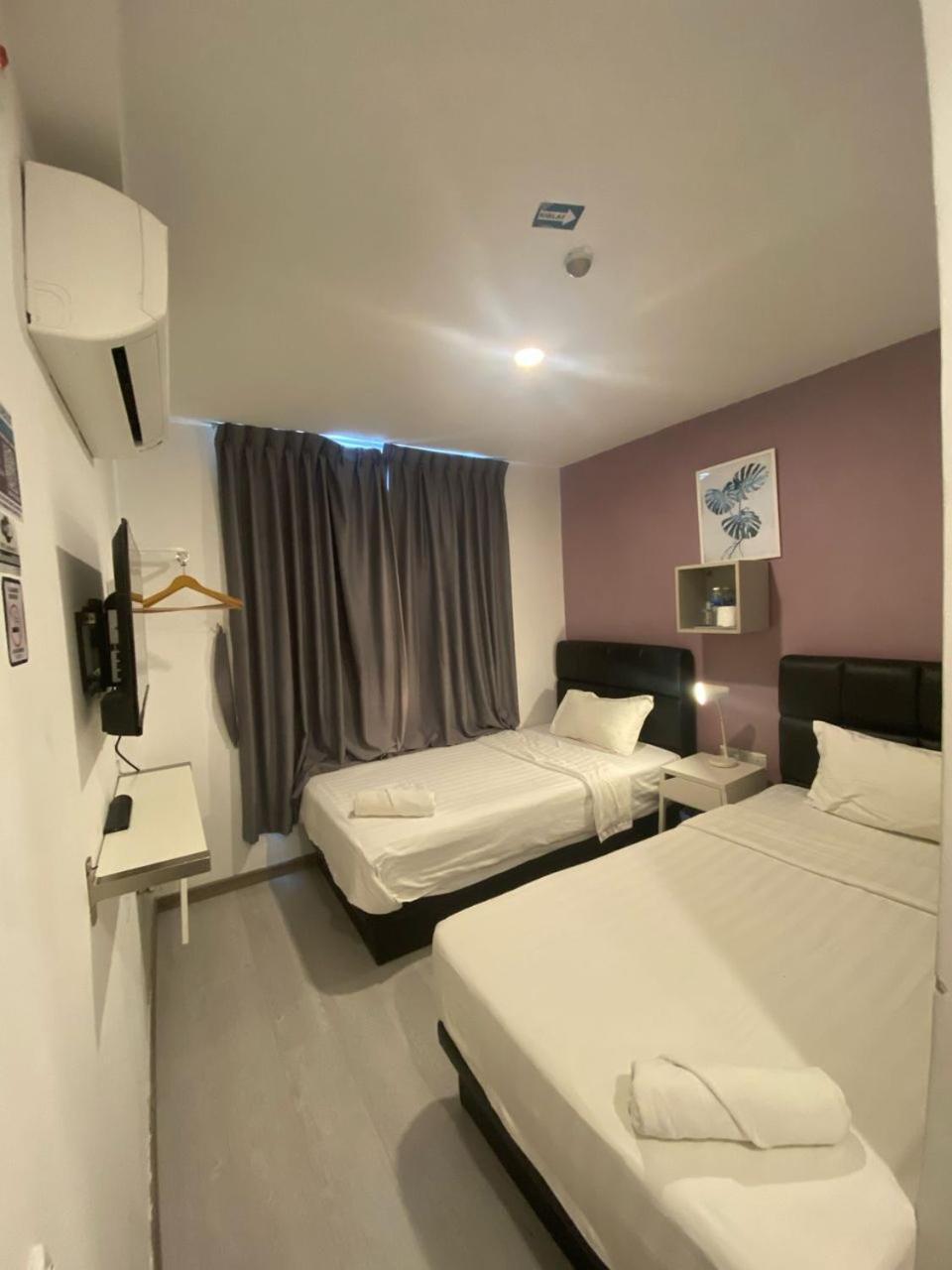 Havona Hotel - Taman Tropika Kulai Extérieur photo