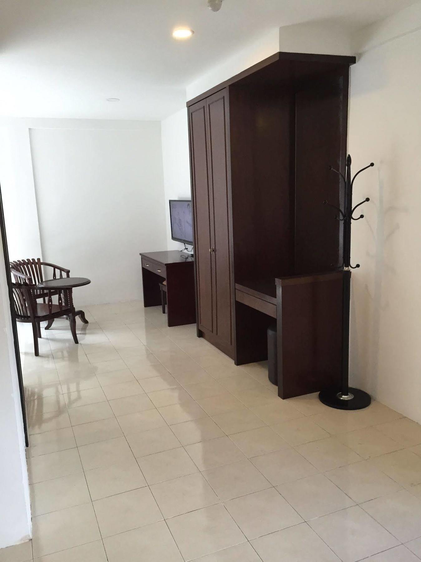 Havona Hotel - Taman Tropika Kulai Extérieur photo